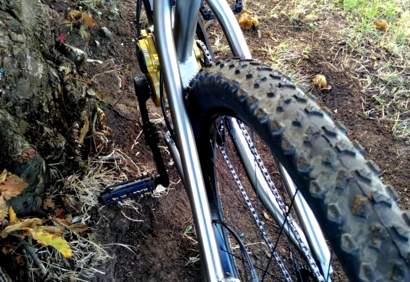 27.5 titan fully